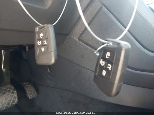 3VV3B7AX7PM109902 Volkswagen Tiguan 2.0t Se