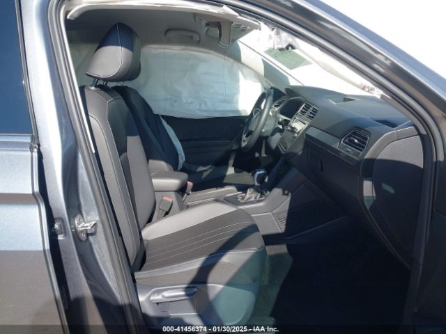 3VV3B7AX7PM109902 Volkswagen Tiguan 2.0t Se
