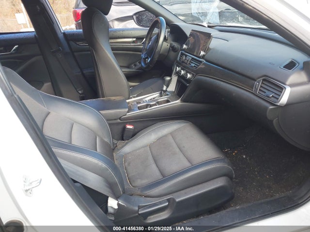 1HGCV1F32MA065312 Honda Accord Sport