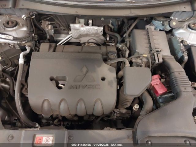 JA4AD2A39EZ005790 Mitsubishi Outlander Es