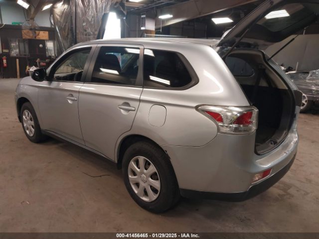 JA4AD2A39EZ005790 Mitsubishi Outlander Es