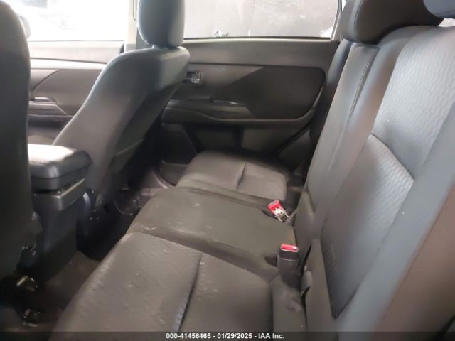 JA4AD2A39EZ005790 Mitsubishi Outlander Es