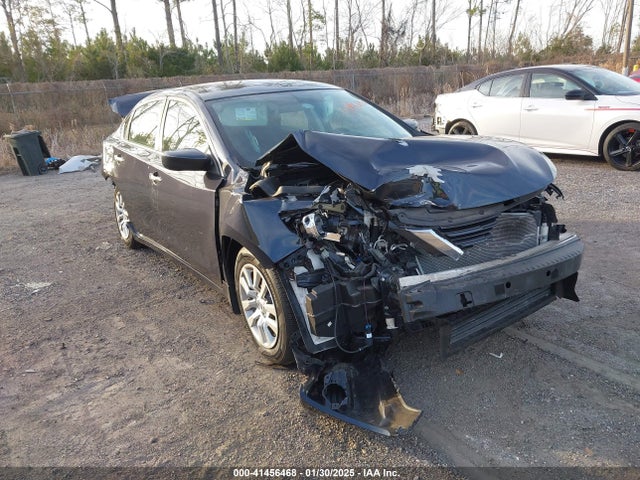 Nissan Altima 2.5 S 2017 1N4AL3AP7HC298121 Image 1