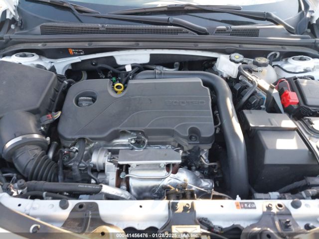 1G1ZD5ST2RF139615 Chevrolet Malibu Fwd 1lt