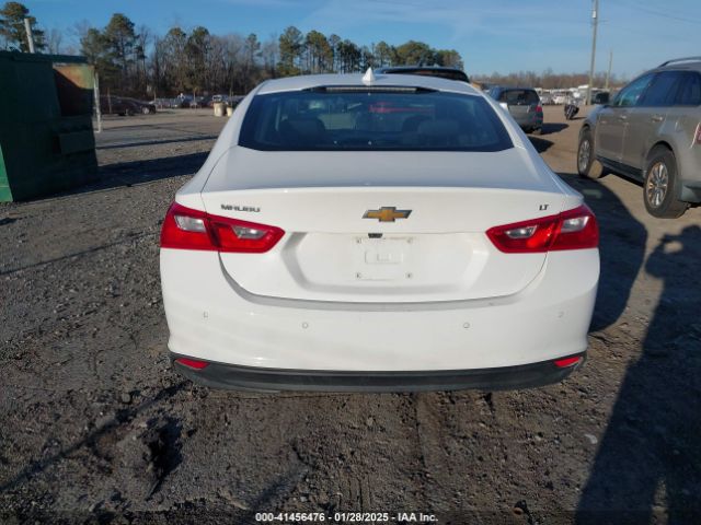1G1ZD5ST2RF139615 Chevrolet Malibu Fwd 1lt