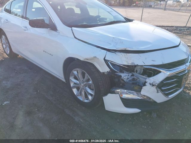 1G1ZD5ST2RF139615 Chevrolet Malibu Fwd 1lt