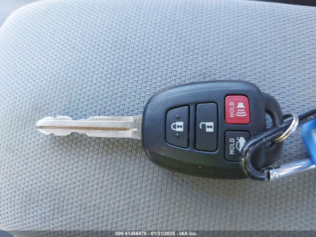 Toyota COROLLA LE 2014 5YFBURHE5EP065294 Image 11