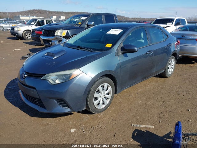 Toyota COROLLA LE 2014 5YFBURHE5EP065294 Image 2