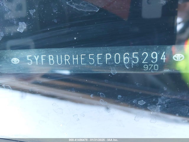Toyota COROLLA LE 2014 5YFBURHE5EP065294 Image 9