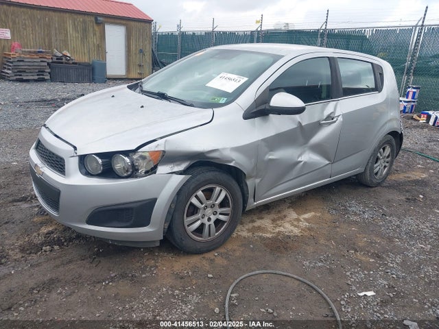Chevrolet Sonic Lt Auto 2014 1G1JC6SH3E4234286 Image 2