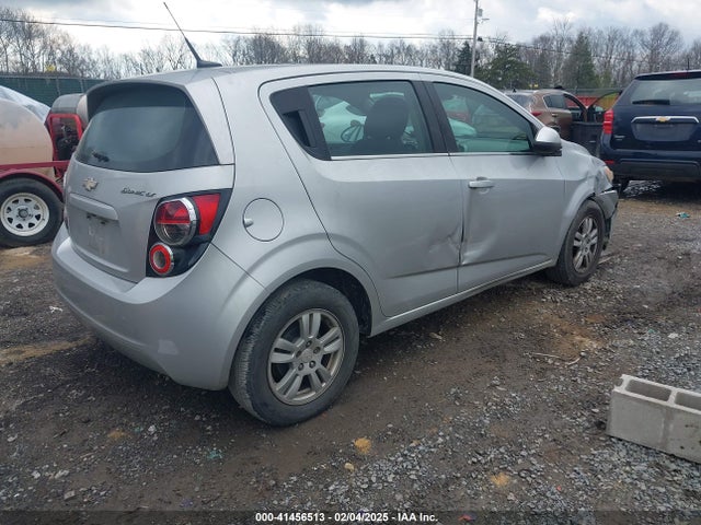 Chevrolet Sonic Lt Auto 2014 1G1JC6SH3E4234286 Image 4