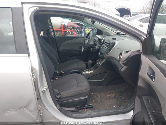 Chevrolet Sonic Lt Auto 2014 1G1JC6SH3E4234286 Image 5