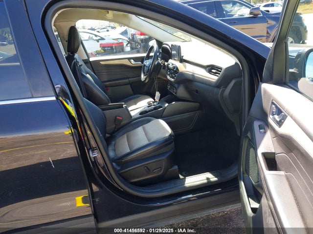 Ford Escape Titanium 2021 1FMCU9J94MUA00760 Image 5