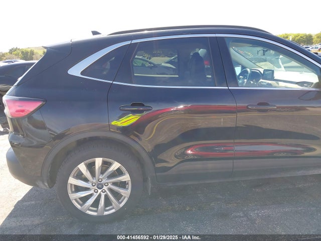 Ford Escape Titanium 2021 1FMCU9J94MUA00760 Image 6
