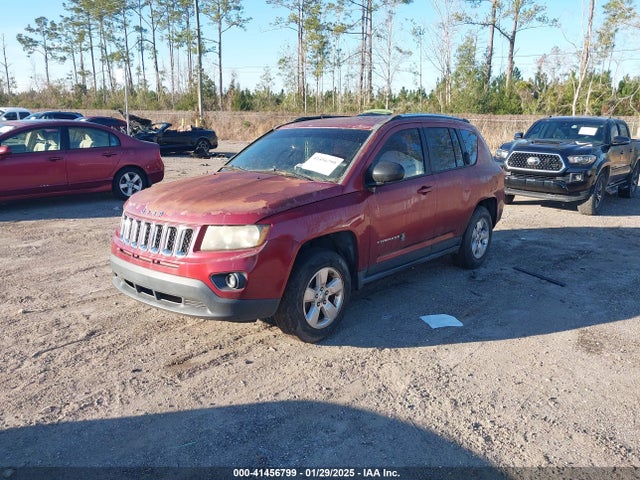 Jeep Compass Sport 2014 1C4NJCBA7ED504880 Image 2
