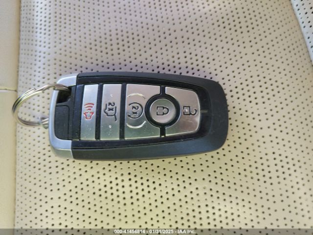 1FM5K8HC8NGA33268 Ford Explorer Platinum