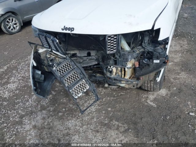 1C4RJFAG5HC909445 Jeep Grand Cherokee Altitude 4x4