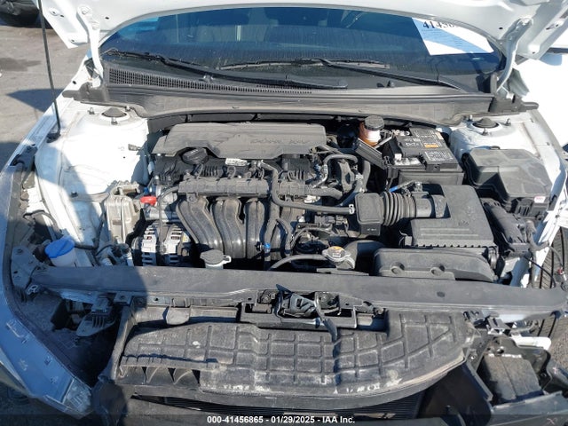 Hyundai ELANTRA SEL 2022 5NPLS4AG3NH077191 Image 10