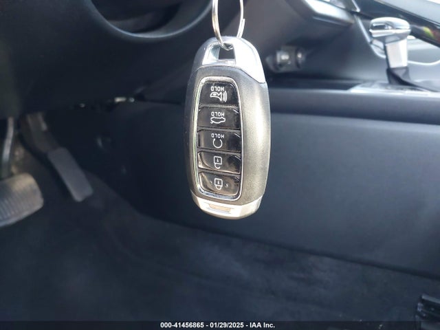 Hyundai ELANTRA SEL 2022 5NPLS4AG3NH077191 Image 11