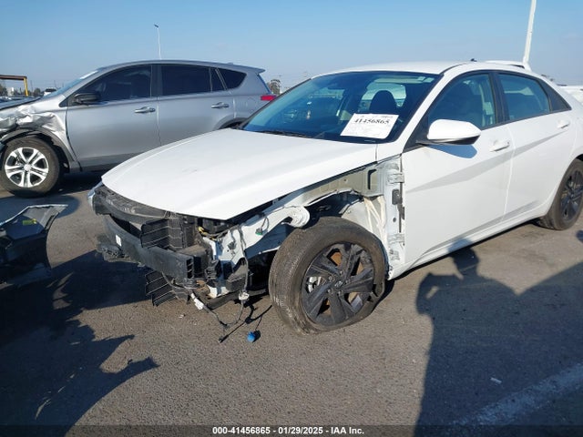 Hyundai ELANTRA SEL 2022 5NPLS4AG3NH077191 Image 6