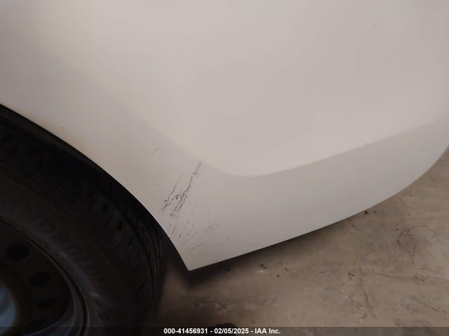 5YFBURHE8GP417271 Toyota COROLLA LE