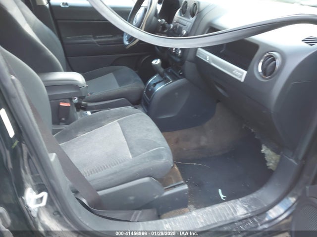 Jeep Compass Sport 2014 1C4NJDBB8ED828578 Image 5