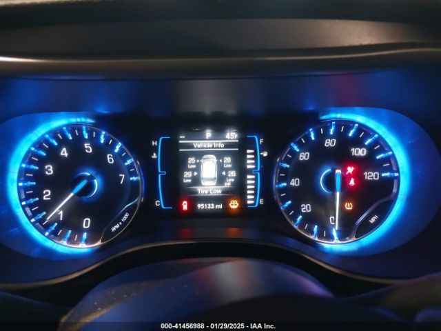 2C4RC1BGXLR103631 Chrysler Pacifica Touring L