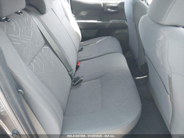 3TMCZ5AN1HM120411 Toyota Tacoma Trd Off Road