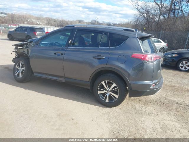 JTMRFREV5JD221747 Toyota Rav4 Adventure/xle
