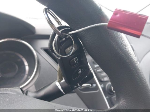 5NPEB4AC2EH832207 Hyundai SONATA GLS