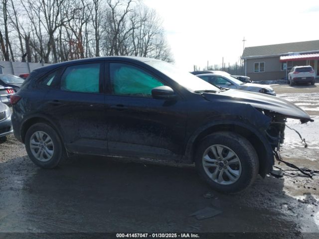 1FMCU0FN5PUA00319 Ford Escape