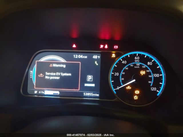 1N4AZ1CP8JC309889 Nissan Leaf Sl