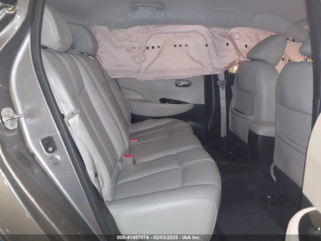 1N4AZ1CP8JC309889 Nissan Leaf Sl