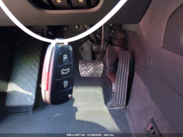 2013 AUDI A3 WAUKJAFM2DA033634 Photo 10