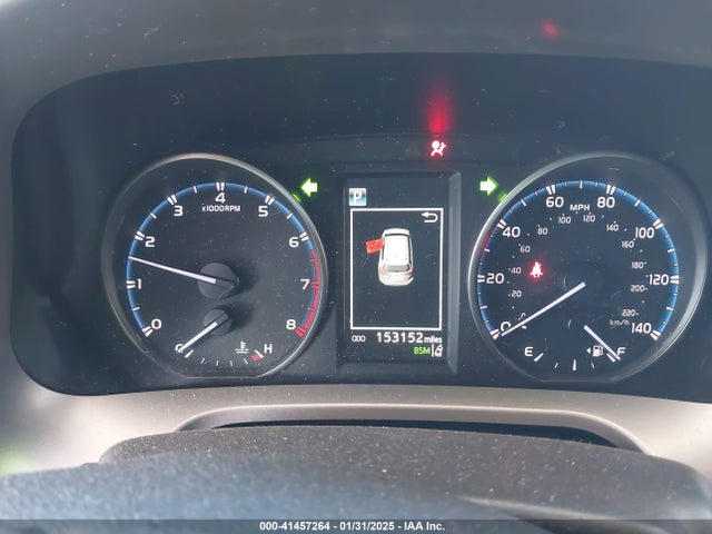 JTMRFREV2JJ719891 Toyota Rav4 Adventure/xle