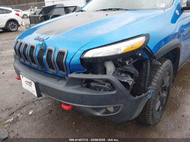 1C4PJMBX3JD512813 Jeep Cherokee Trailhawk 4x4