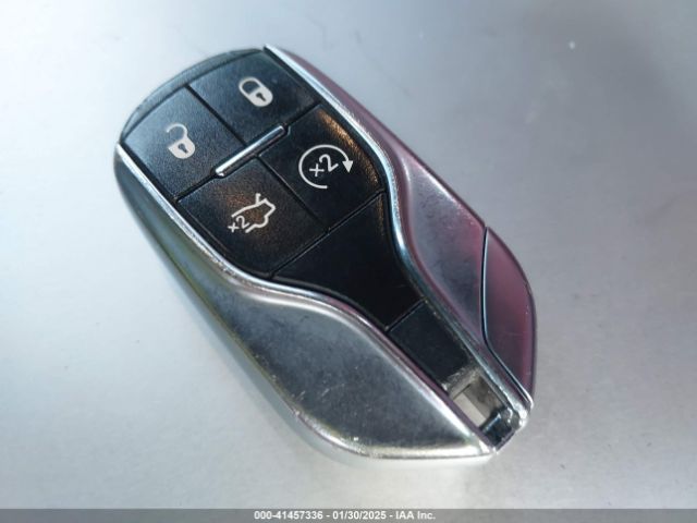 ZN661YUS2LX343176 Maserati Levante S Gransport