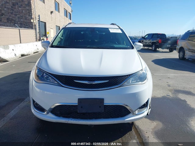 Chrysler Pacifica Touring L 2018 2C4RC1BG4JR103203 Image 13