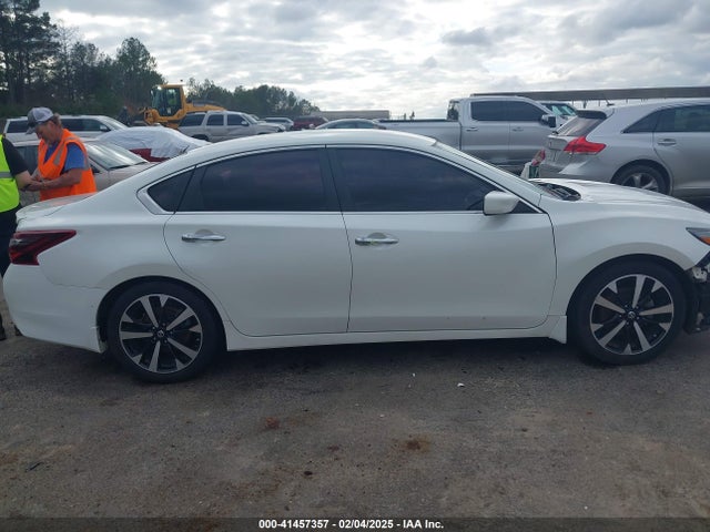 Nissan Altima 2.5 Sr 2018 1N4AL3AP5JC283610 Image 14