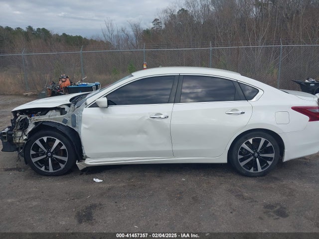 Nissan Altima 2.5 Sr 2018 1N4AL3AP5JC283610 Image 15