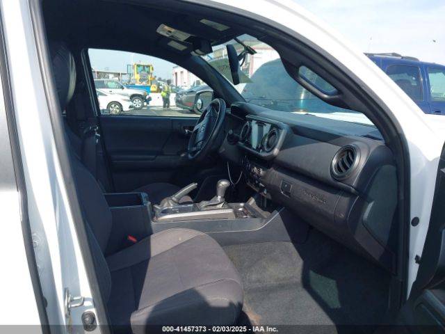 3TMAZ5CN9HM031576 Toyota Tacoma Trd Sport