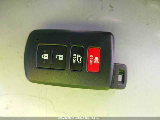 5TDJZRFH4JS544222 Toyota Highlander Xle