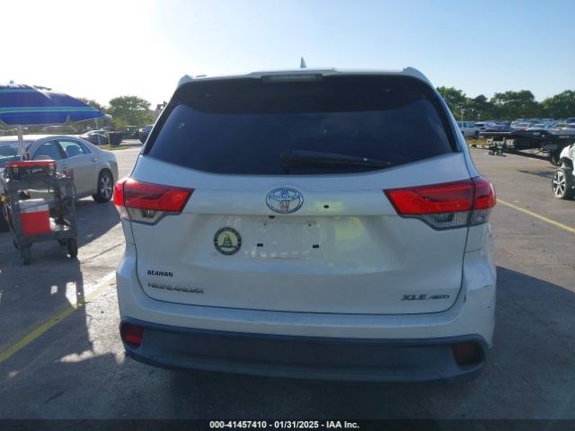 5TDJZRFH4JS544222 Toyota Highlander Xle