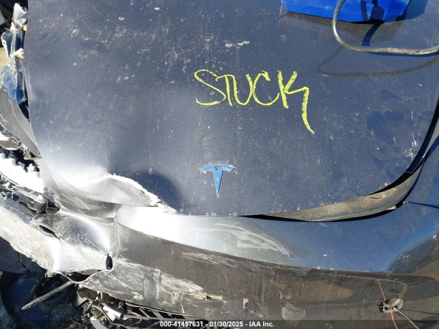 2021 TESLA MODEL Y 5YJYGDEE7MF201086 Photo 9
