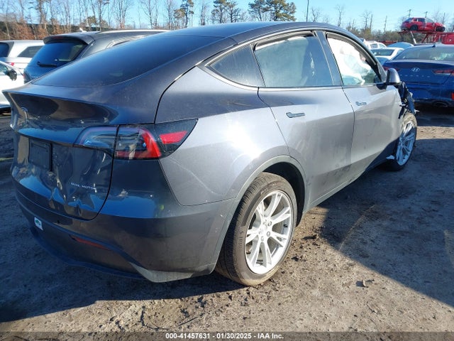2021 TESLA MODEL Y 5YJYGDEE7MF201086 Photo 3