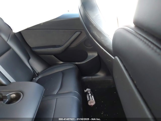 2021 TESLA MODEL Y 5YJYGDEE7MF201086 Photo 7
