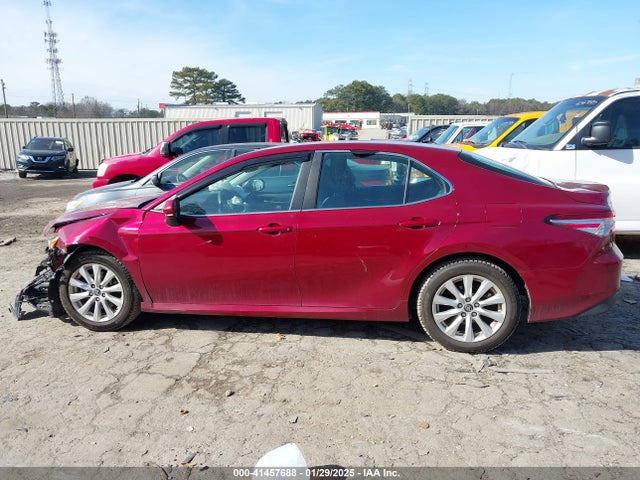 4T1B11HK5JU523358 Toyota CAMRY LE