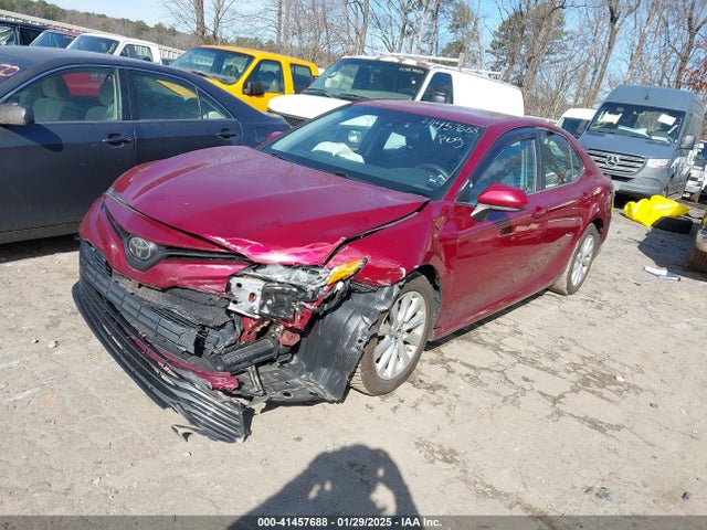 4T1B11HK5JU523358 Toyota CAMRY LE