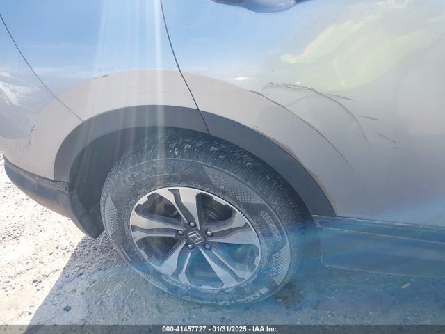 Honda CR-V LX 2018 2HKRW6H32JH215326 Image 18
