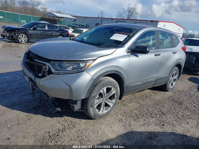 Honda CR-V LX 2018 2HKRW6H32JH215326 Image 2